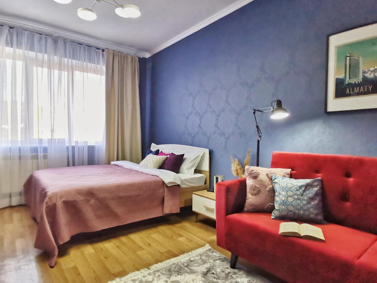 Appartement Квартира Коктобе С Видом На Горы à Almaty Extérieur photo