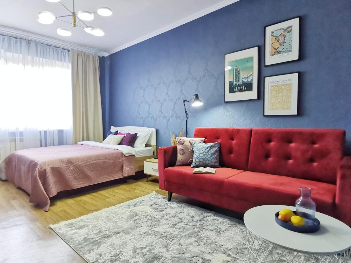 Appartement Квартира Коктобе С Видом На Горы à Almaty Extérieur photo